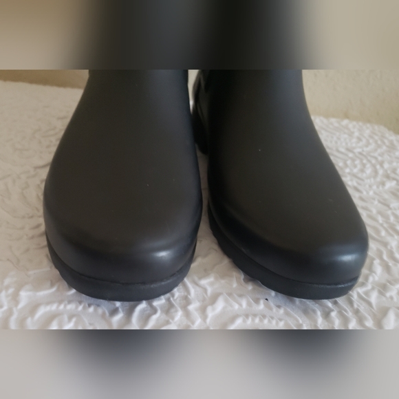 Hunter Boots - Picture 4 of 9